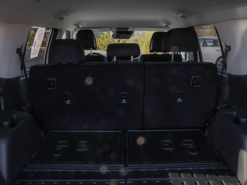 Used 2025 Hyundai Santa Fe SE image 24