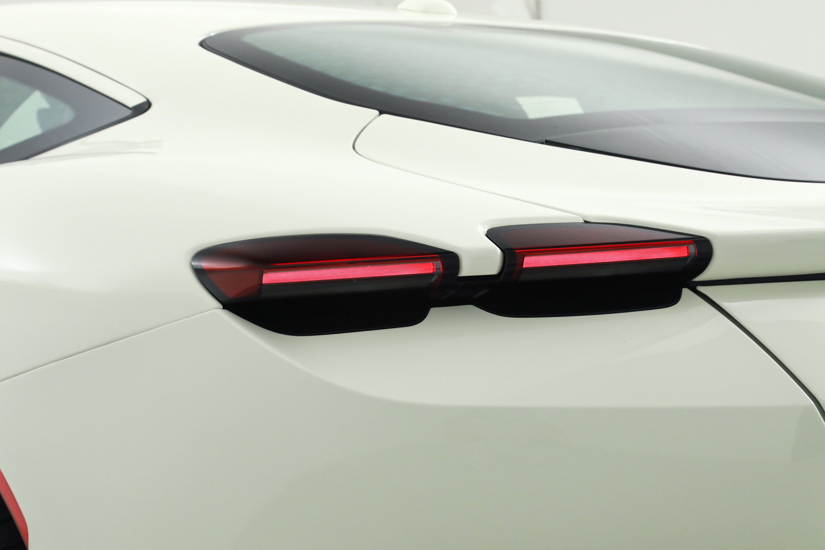 Certified 2024 Ferrari Roma RWD image 16