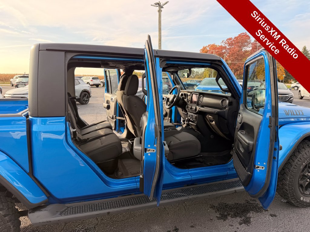 Used 2022 Jeep Gladiator Sport AWD/4WD image 36