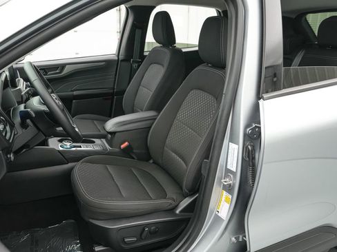 Certified 2024 Ford Escape Active image 11