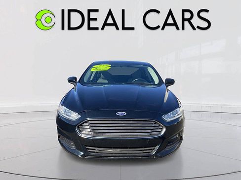 Used 2014 Ford Fusion S image 2