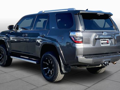 Used 2014 Toyota 4Runner SR5 image 11