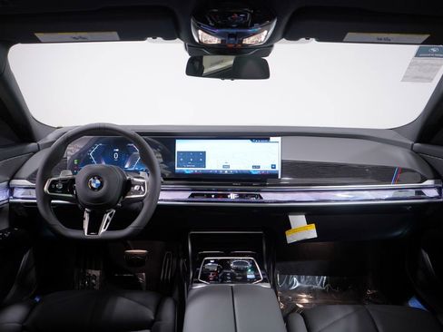New 2026 BMW 740i w/ Premium Package image 10