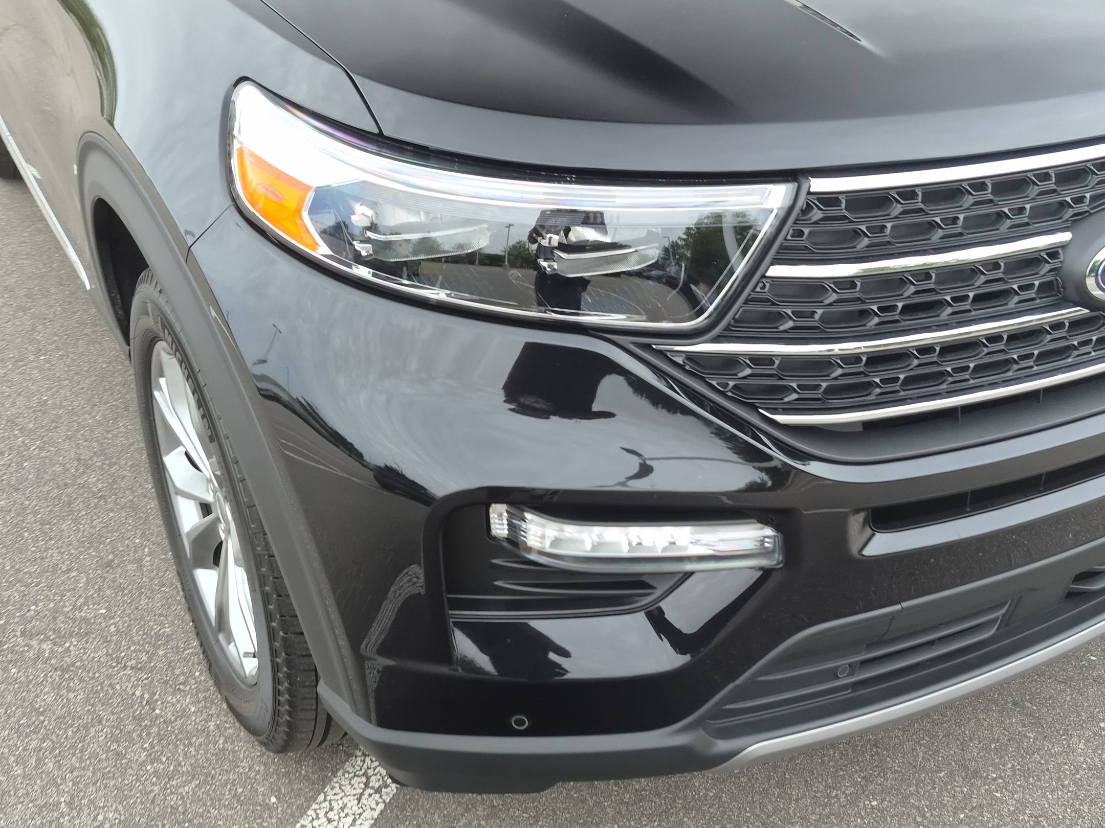 Certified 2024 Ford Explorer XLT AWD/4WD image 10