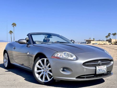 Used 2007 Jaguar XK Convertible RWD image 11