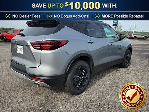 New 2026 Chevrolet Blazer LT w/ Convenience Package FWD image 10