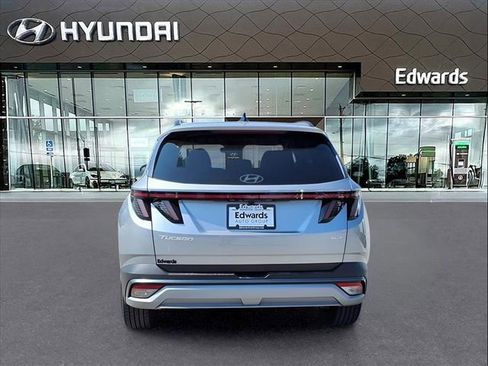 New 2026 Hyundai Tucson SEL image 6