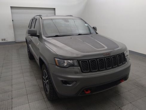 Used 2020 Jeep Grand Cherokee Trailhawk AWD/4WD image 14