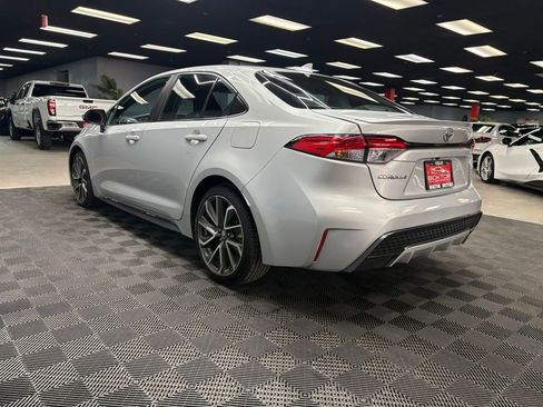 Used 2022 Toyota Corolla SE FWD image 8
