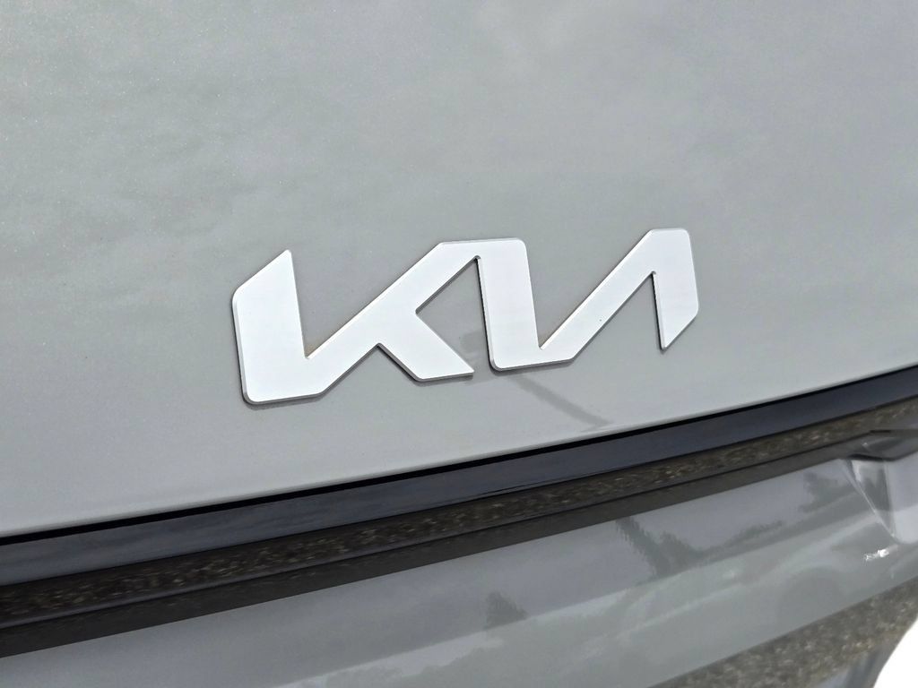 New 2026 Kia EV6 Light RWD image 5