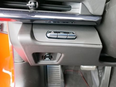 Used 2023 Chevrolet Corvette Z06 w/ Stealth Interior Trim Package image 22