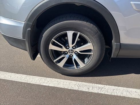 Used 2016 Toyota RAV4 XLE image 8