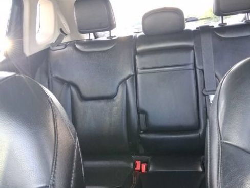 Used 2018 Jeep Compass Limited AWD/4WD image 16