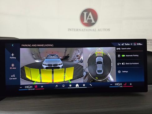 New 2026 BMW 330i xDrive Sedan w/ M Sport Package image 23