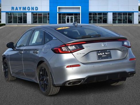 Used 2022 Honda Civic Sport Touring image 5