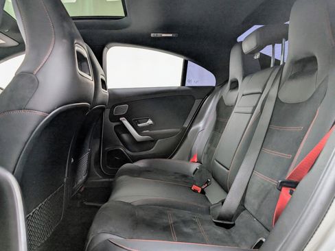 Used 2025 Mercedes-Benz CLA 35 AMG 4MATIC image 19