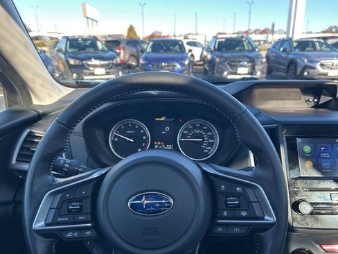 Used 2022 Subaru Forester Premium image 14