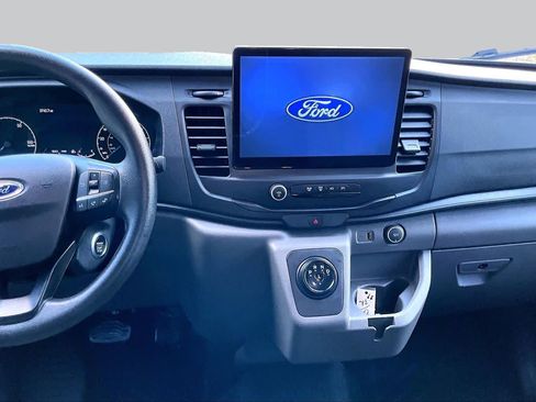Used 2022 Ford E-Transit Medium Roof RWD image 6