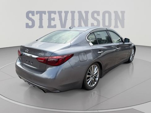 Used 2018 INFINITI Q50 Luxe w/ Essential Package (3.0T Luxe) AWD/4WD image 5