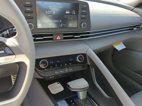 New 2026 Hyundai Elantra Sport image 28