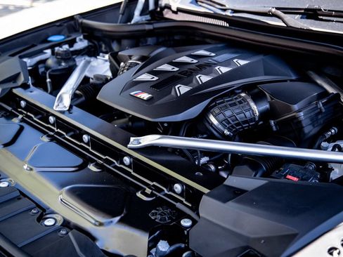 New 2027 BMW X6 M60i AWD/4WD image 24