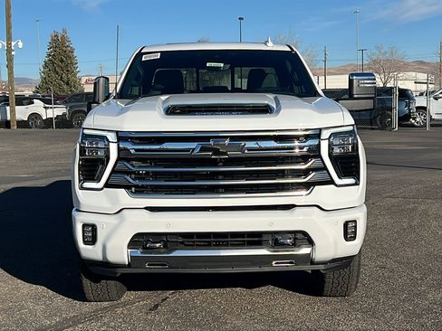 New 2026 Chevrolet Silverado 3500 High Country w/ High Country Premium Package image 2