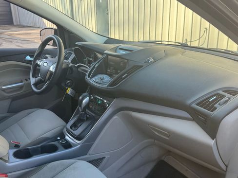 Used 2015 Ford Escape SE w/ Equipment Group 201A image 15