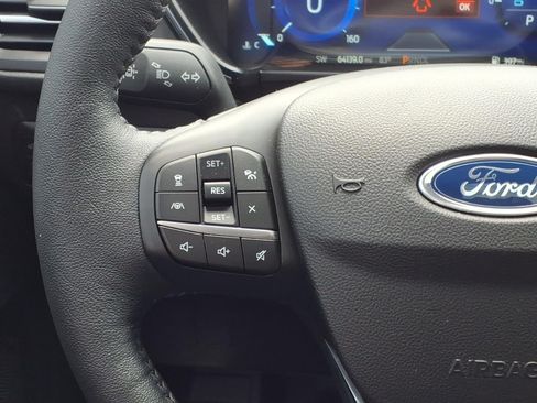 Used 2020 Ford Escape Titanium w/ Titanium Premium Package 2.0 AWD/4WD image 11