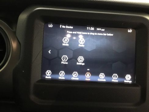 Used 2022 Jeep Wrangler Unlimited Sport AWD/4WD image 35