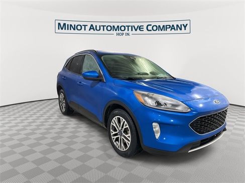 Used 2021 Ford Escape SEL w/ Technology Package image 2