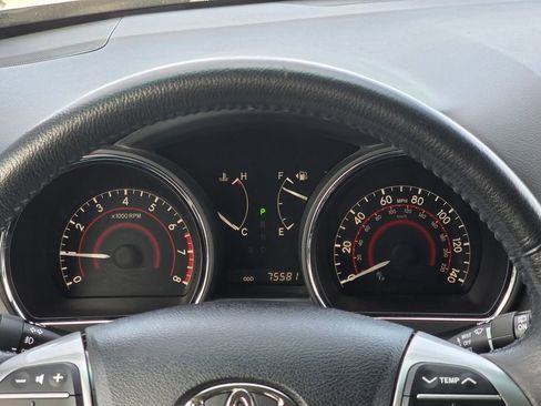 Used 2012 Toyota Highlander Limited w/ Tow Pkg image 22