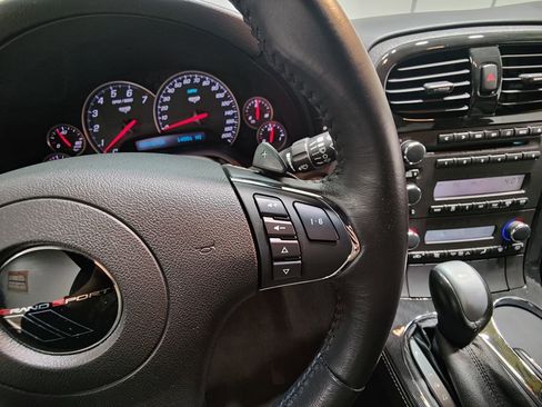 Used 2013 Chevrolet Corvette Grand Sport image 33