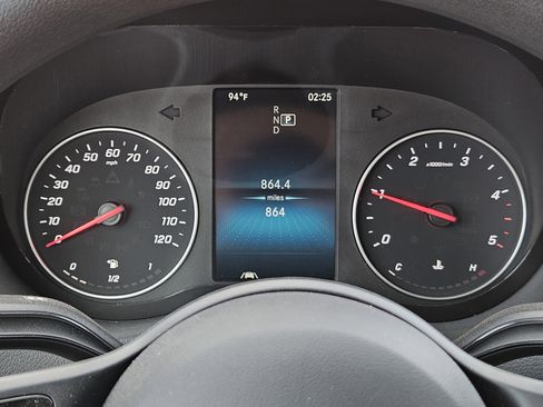 Used 2023 Mercedes-Benz Sprinter 3500 image 18