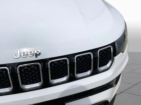 Used 2023 Jeep Compass Limited AWD/4WD image 29