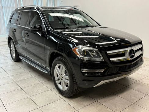Used 2014 Mercedes-Benz GL 450 4MATIC w/ Lane Tracking Package image 1