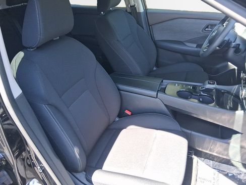Used 2023 Nissan Rogue S FWD image 26