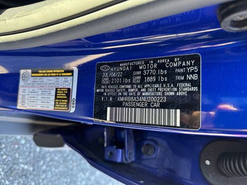 Used 2022 Hyundai Venue SE w/ Cargo Package image 30