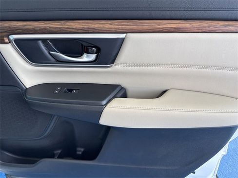 Used 2021 Honda CR-V Touring image 34