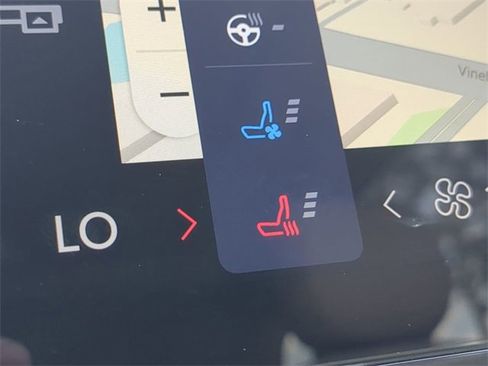 Used 2025 Lincoln Nautilus Premier w/ Equipment Group 102A image 24