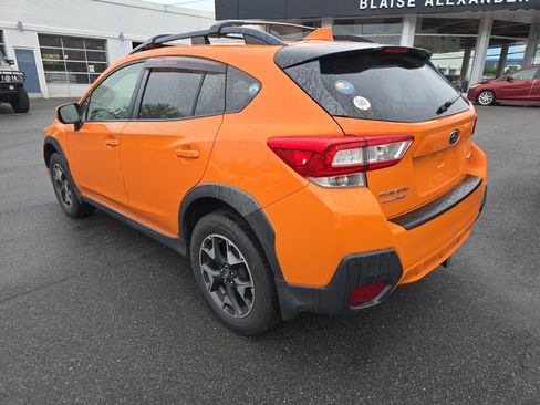 Used 2019 Subaru Crosstrek 2.0i Premium w/ Moonroof Package AWD/4WD image 7