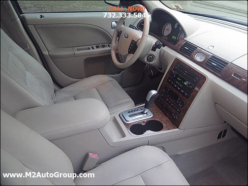 Used 2006 Ford Five Hundred Limited image 14