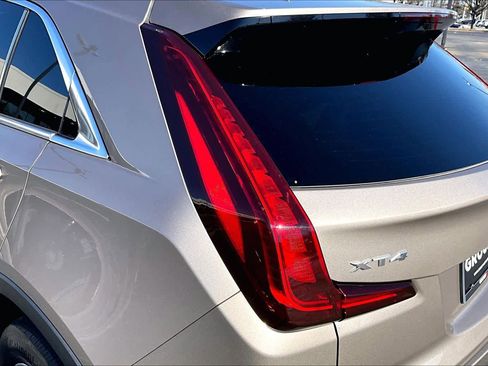 Used 2023 Cadillac XT4 Luxury w/ Cold Weather Package image 28