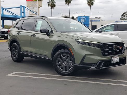 Certified 2026 Honda CR-V TrailSport image 2
