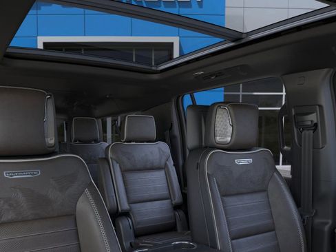 New 2026 GMC Yukon XL Denali Ultimate w/ LPO, Floor Liner Package AWD/4WD image 25