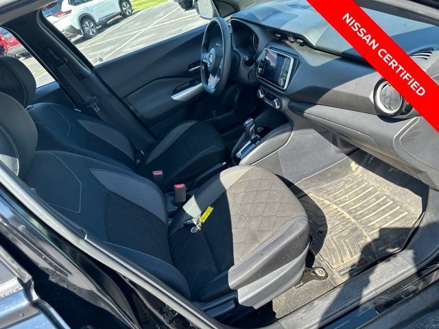 Certified 2018 Nissan Kicks SV w/ Exterior Package FWD image 11