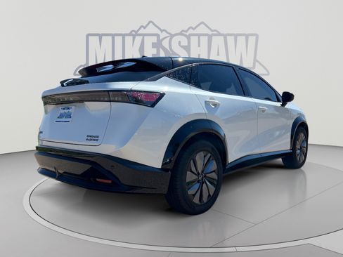 Used 2023 Nissan Ariya AWD image 5