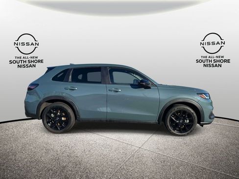 Used 2024 Honda HR-V Sport image 5