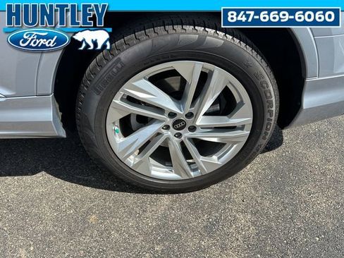 Used 2022 Audi Q7 3.0T Premium Plus AWD/4WD image 8