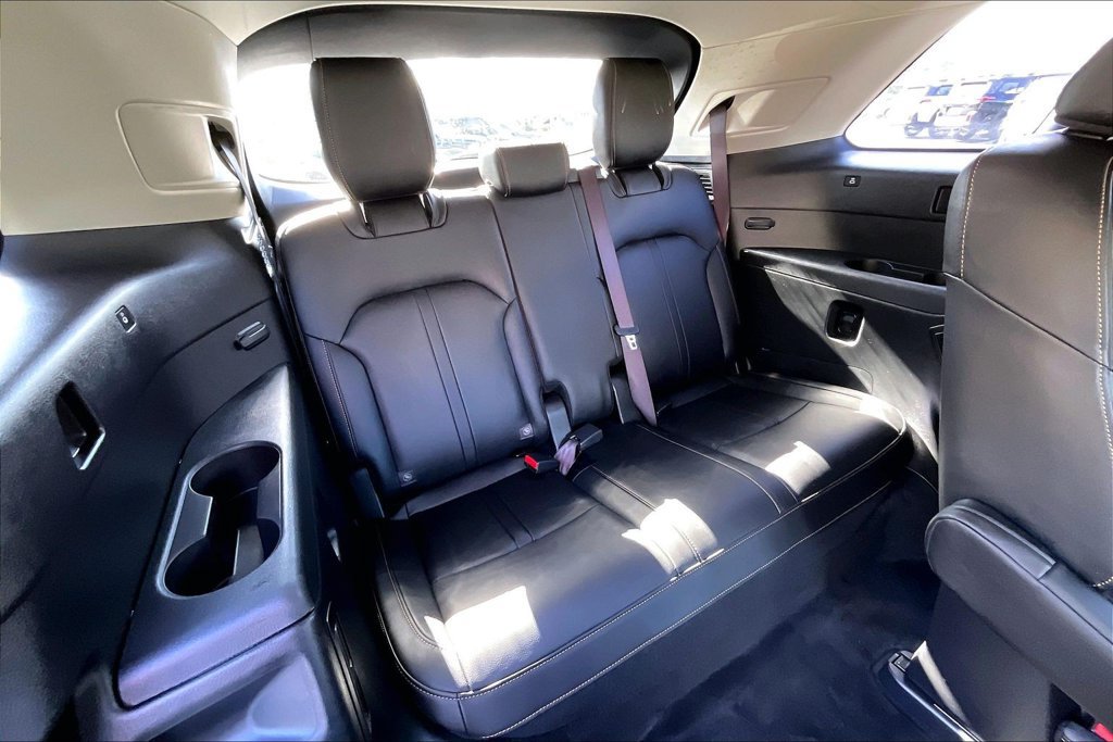 Used 2024 MAZDA CX-90 Plug-In Hybrid w/ Preferred AWD/4WD image 28