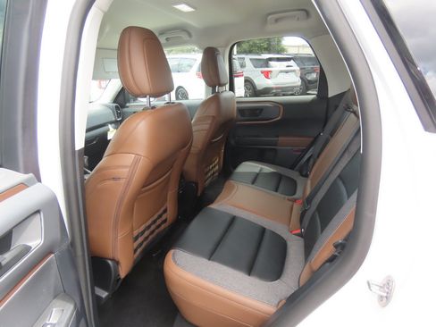 Used 2024 Ford Bronco Sport Outer Banks AWD/4WD image 20